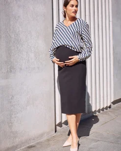 Ashley Geometric Wave-Print V-Neck Long-Sleeve Blouse