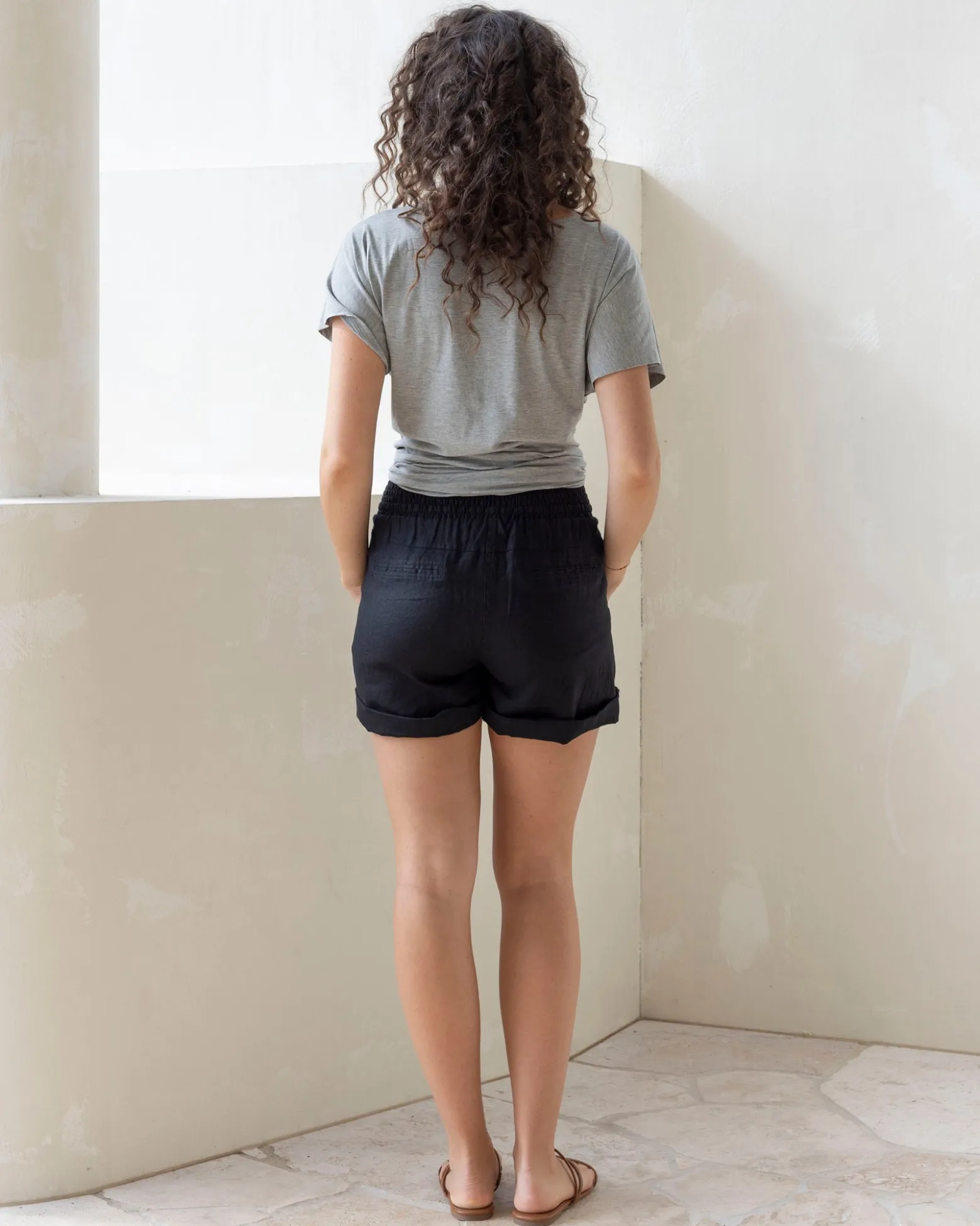 Linen Maternity Shorts in Black