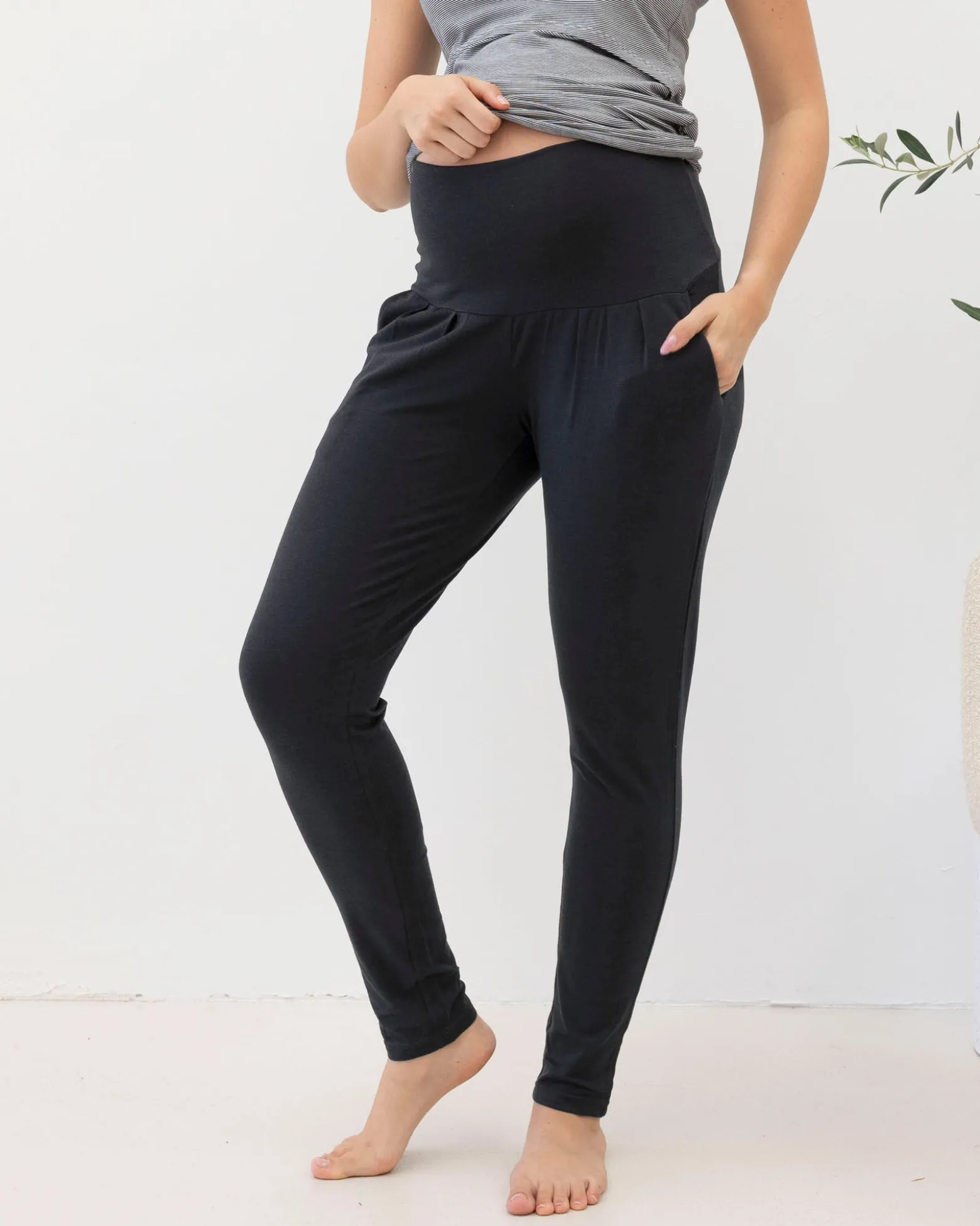 Maternity Comfort Lounge Pants in Black