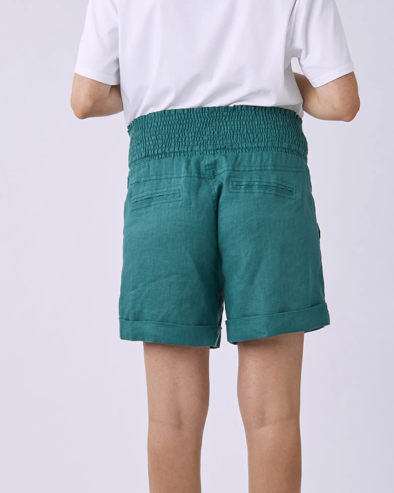 Maternity Linen Shorts In Vibrant Green