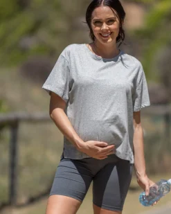 Versatile and Comfortable Maternity Cotton Tee in Grey